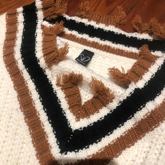 Cropped boho sweater (one size) - Picture 5 of 5